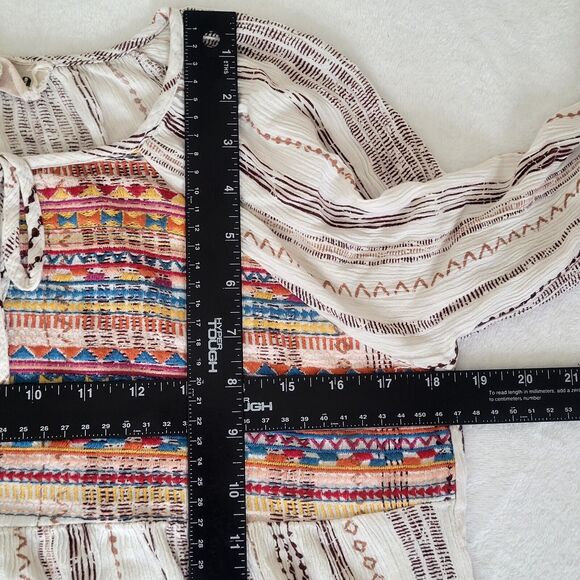Savannah Jane White Boho Peasant Ren Fest Southwestern Ikat Blouse Size Small - Picture 5 of 6
